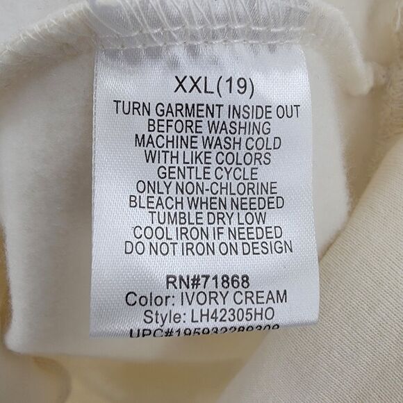 Disney Hoodie Juniors XXL Graphic Sweatshirt Snow White Simba Mickey Mouse Tiana - Picture 5 of 6